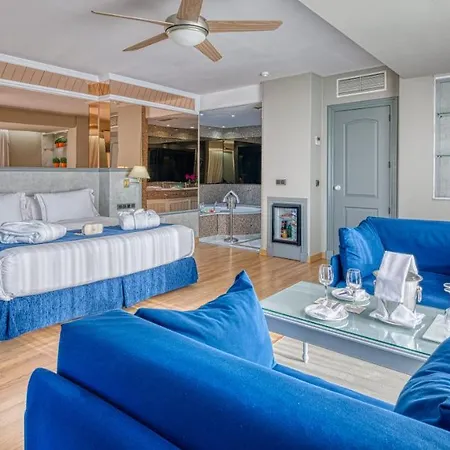 Playadulce Hotel 4*